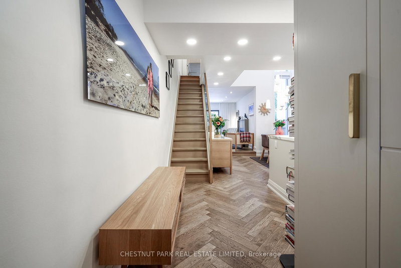 27 Gibson Ave, Toronto, M5R 1T4 | Image 2