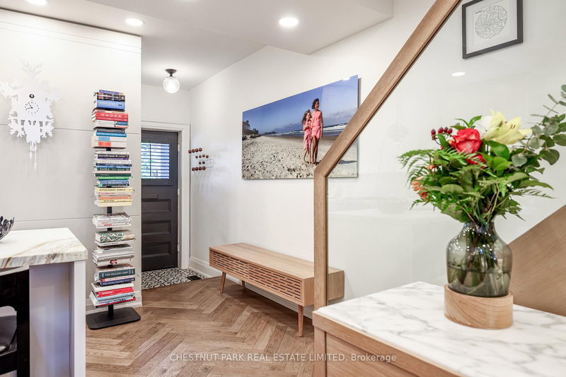 27 Gibson Ave, Toronto, M5R 1T4 | Image 3