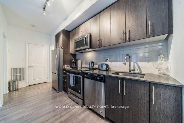 780 Sheppard Avenue E, Unit Th62 - Photo 3