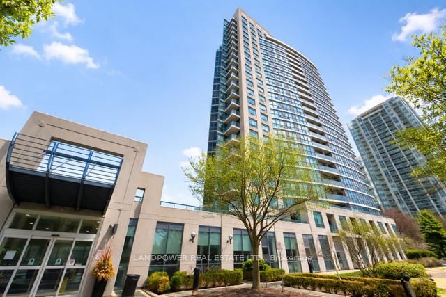 2005 - 28 Harrison Garden Boulevard