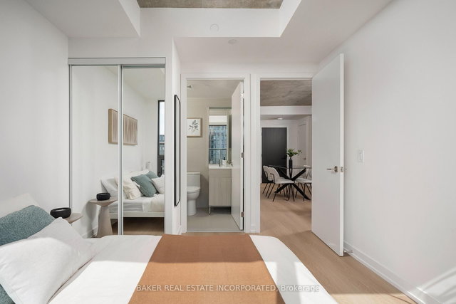 1010 - 28 Eastern Avenue