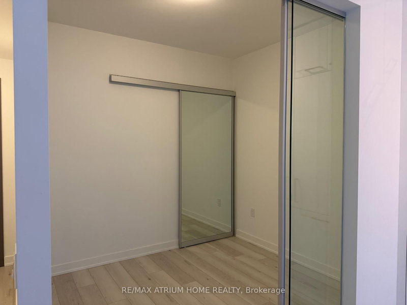 1701 - 634 Church St, Toronto, M4Y 2G3 | Image 2