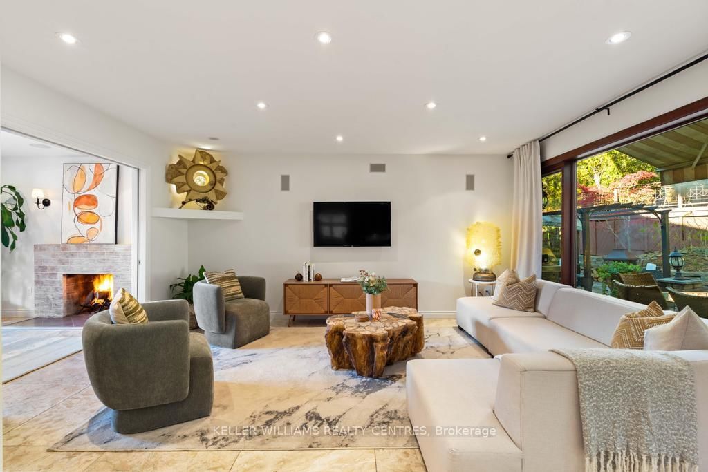 Detached House for sale at 50 Skyview Crescent, Toronto, Ontario, M2J 1B8 - Henry Farm - MLS: C12968068