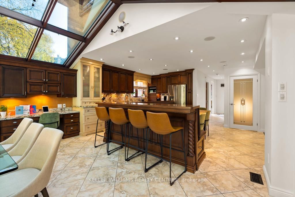 Detached House for sale at 50 Skyview Crescent, Toronto, Ontario, M2J 1B8 - Henry Farm - MLS: C12968068