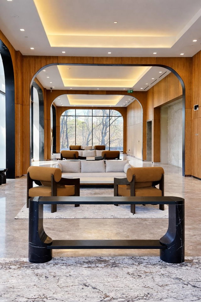 215 - 29 Green Trail Court