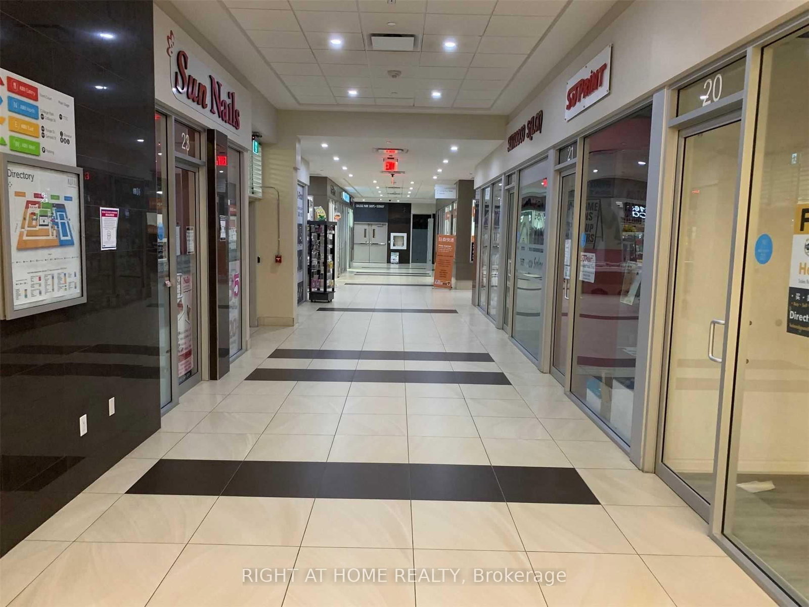 384 Yonge Street, Unit 3 - Photo 5