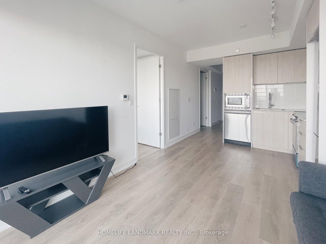 3408 - 501 Yonge Street