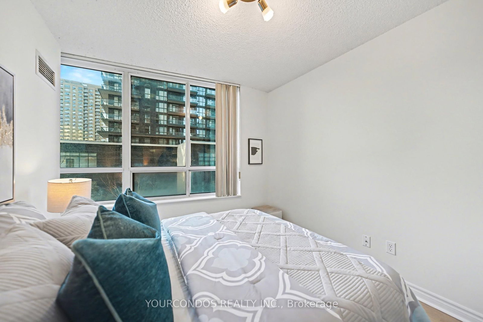Condo for sale at 802-18 Spring Garden Avenue, Toronto, Ontario, M2N 7M2 - Willowdale East - MLS: C12968514
