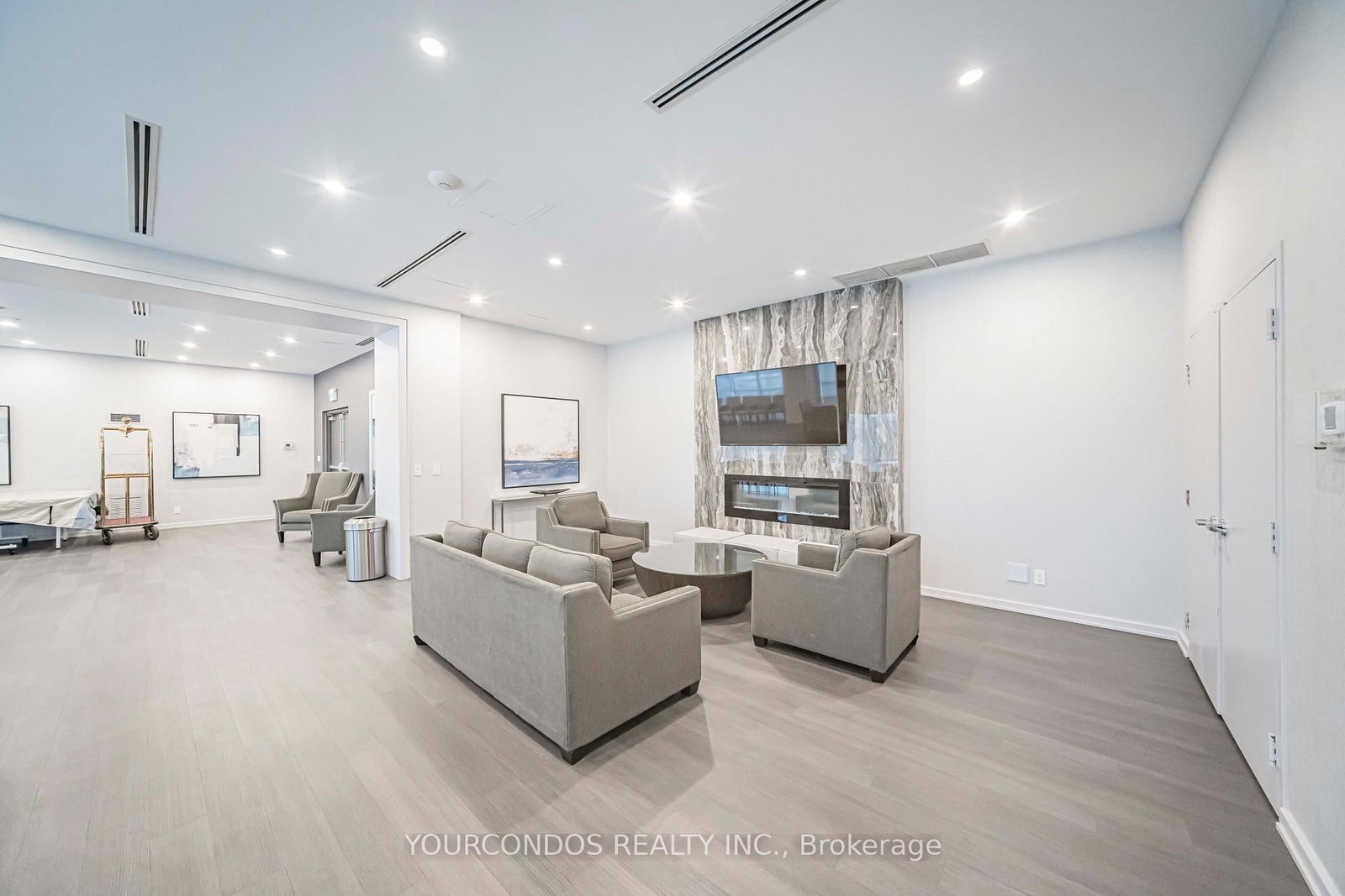 Condo for sale at 802-18 Spring Garden Avenue, Toronto, Ontario, M2N 7M2 - Willowdale East - MLS: C12968514