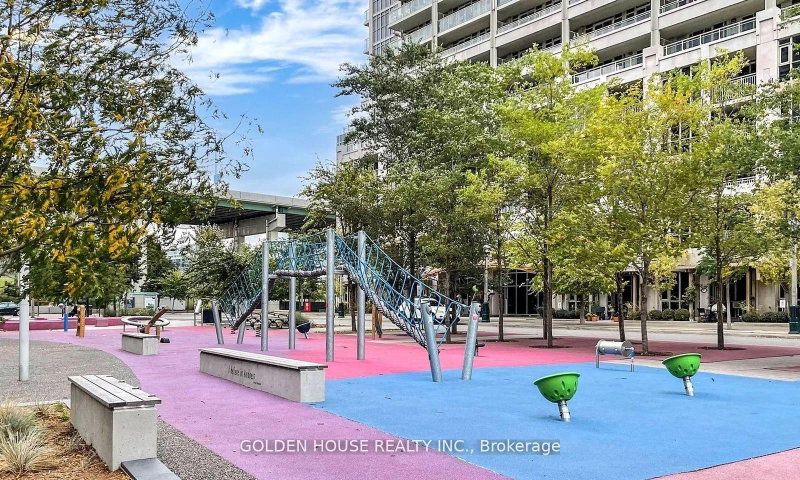 2309 - 215 Fort York Boulevard