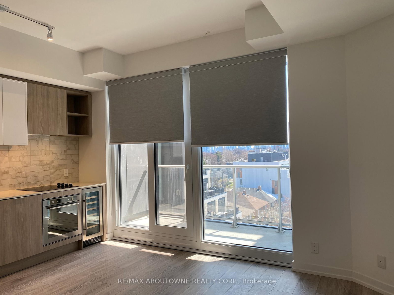 2020 Bathurst Street, Unit 806 - Photo 14