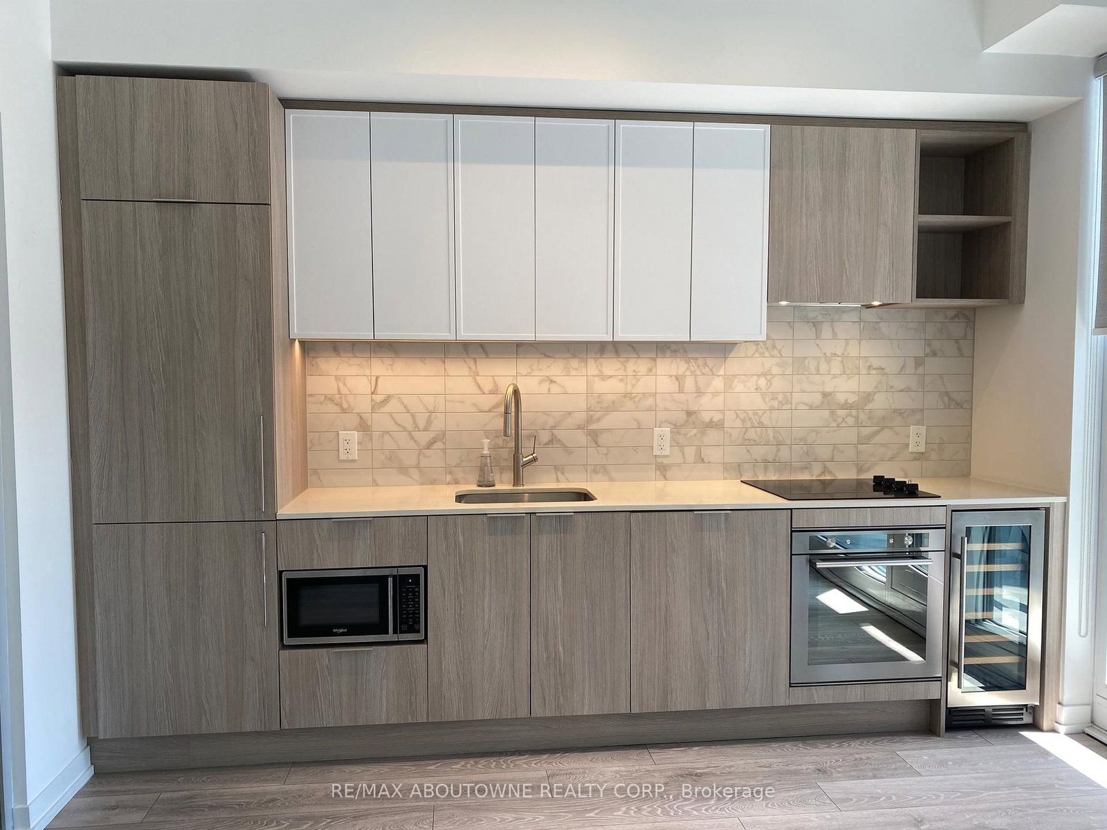 2020 Bathurst Street, Unit 806 - Photo 15