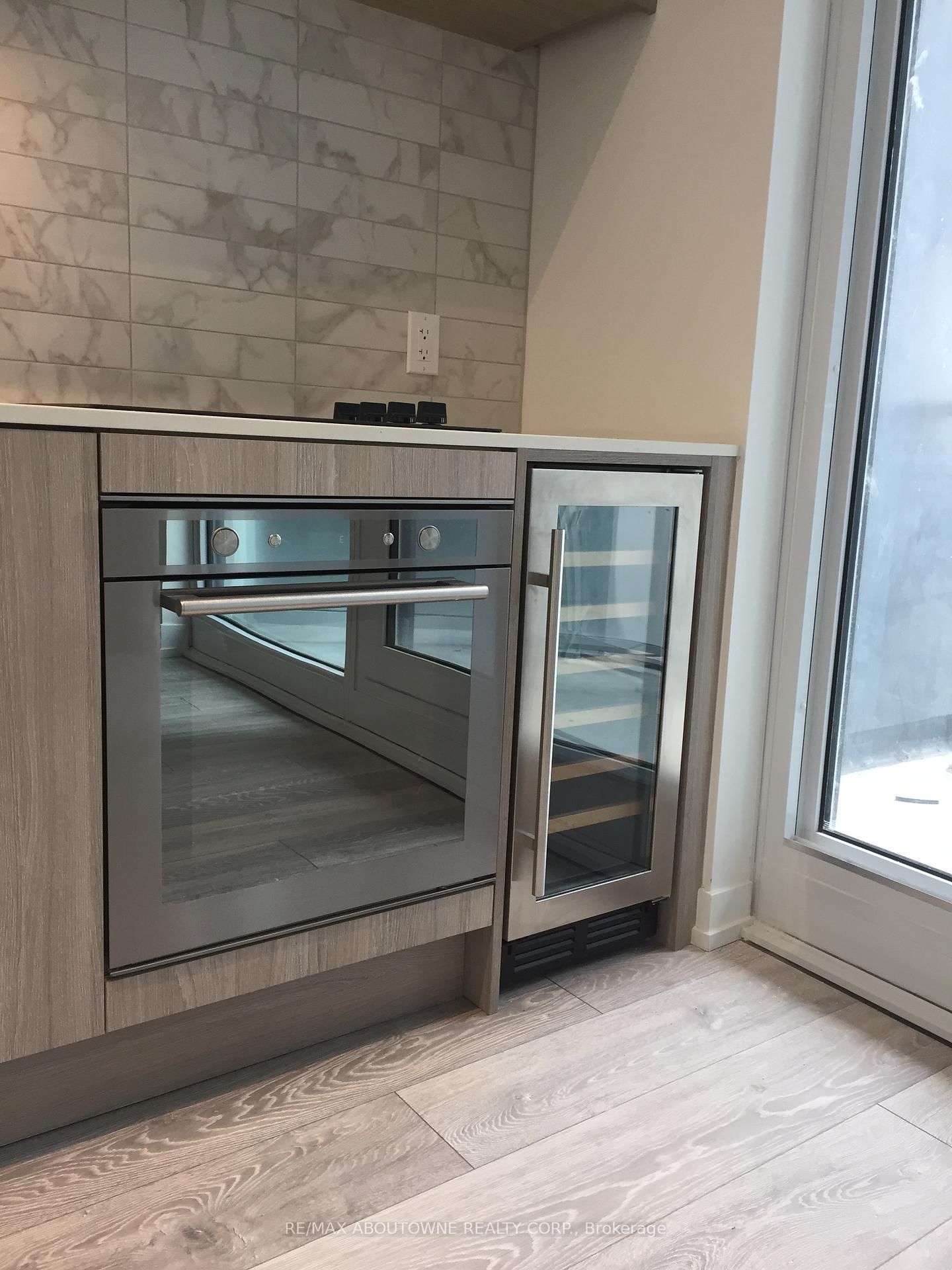 2020 Bathurst Street, Unit 806 - Photo 17