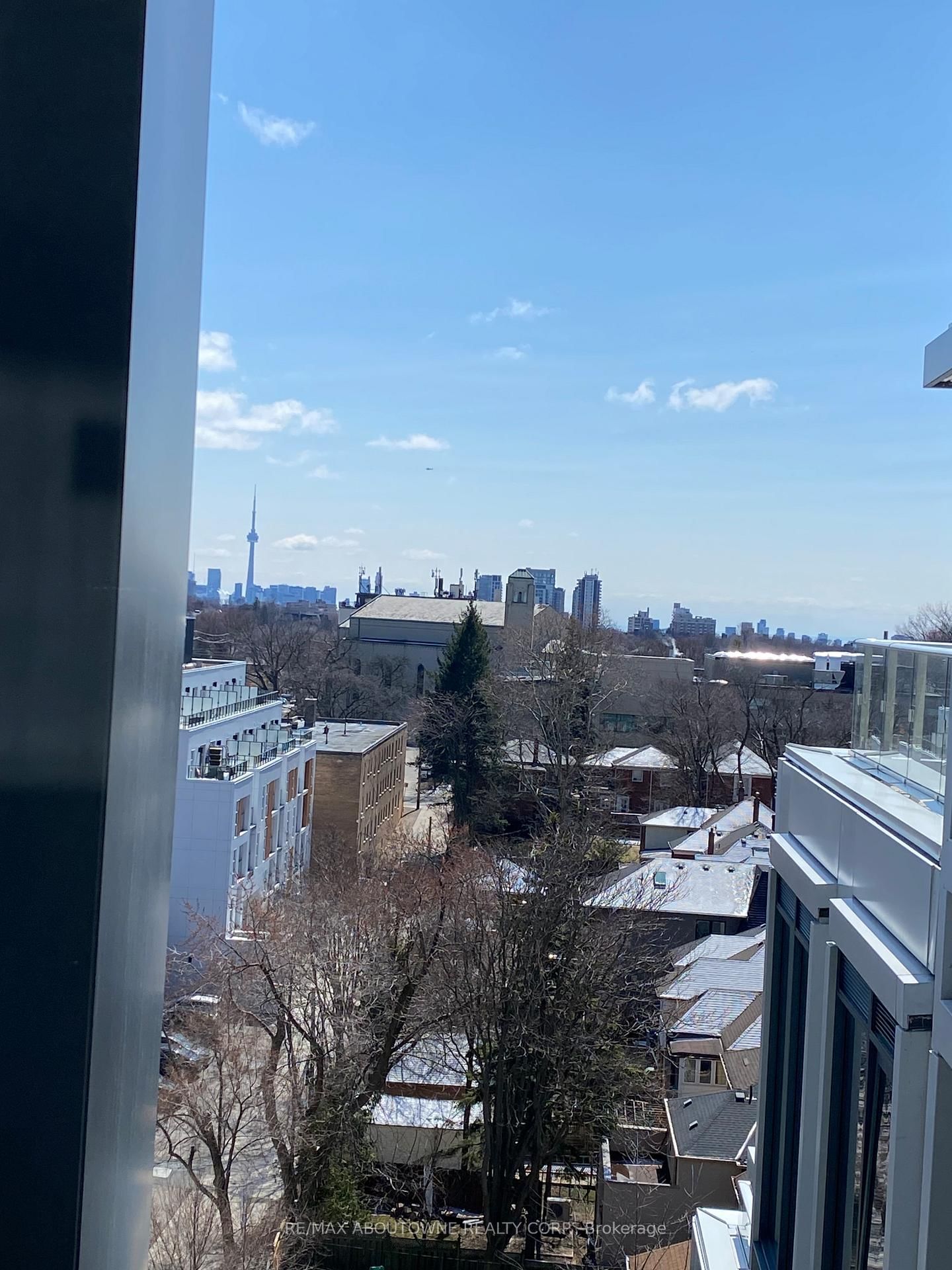 2020 Bathurst Street, Unit 806 - Photo 30