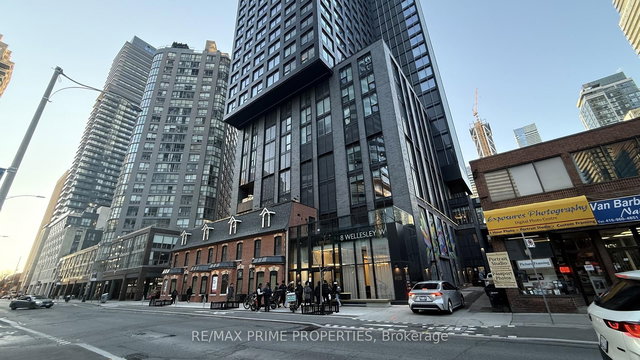 2808 - 8 Wellesley Street W