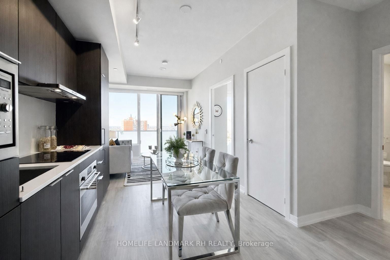 Condo for sale at N1013-7 Golden Lion Heights, Toronto, Ontario, M2M 0C1 - Newtonbrook East - MLS: C12968702