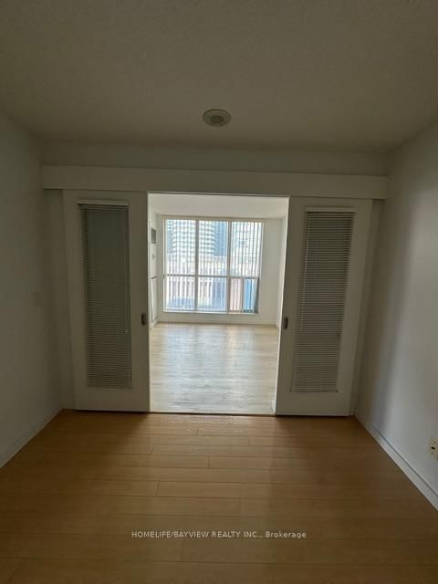 208 Queens Quay W, Unit 701 - Photo 8