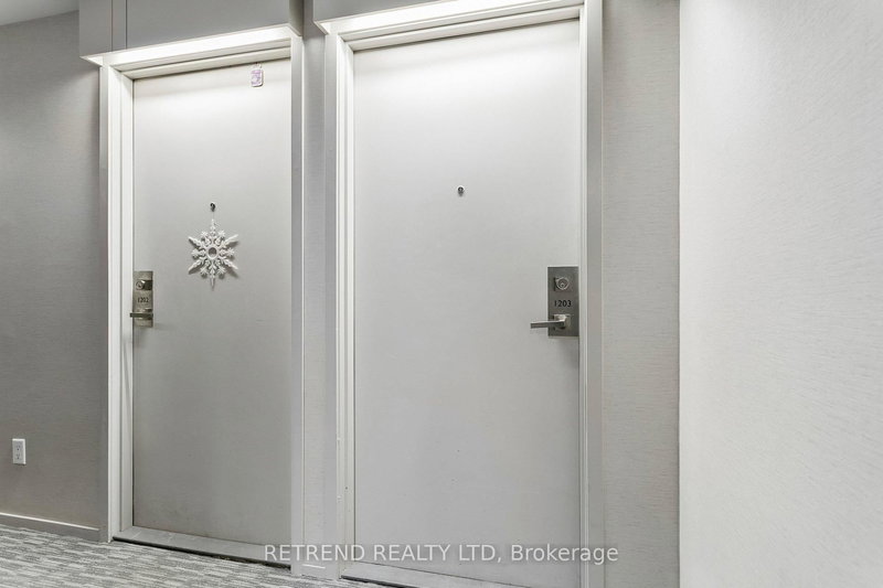 1203 - 101 Peter St, Toronto, M5V 2G9 | Image 3