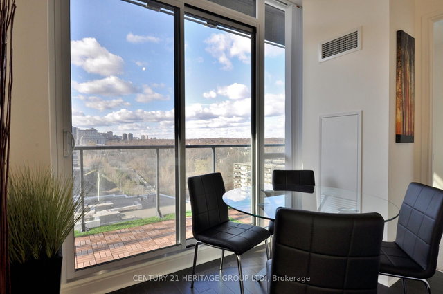 1002 - 825 Church Street