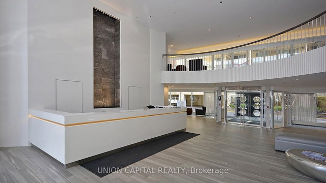 1110 - 323 Richmond Street E