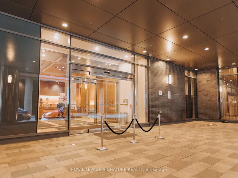 home for lease on 1605-295 Adelaide Street W