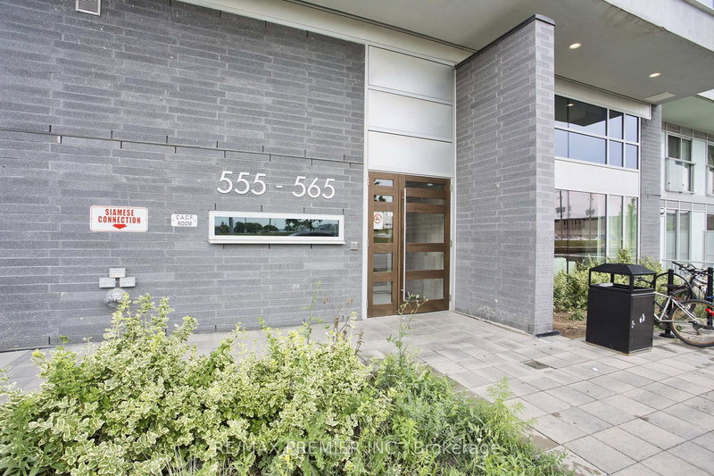 319W - 565 Wilson Ave, Toronto, M3H 0C6 | Image 2