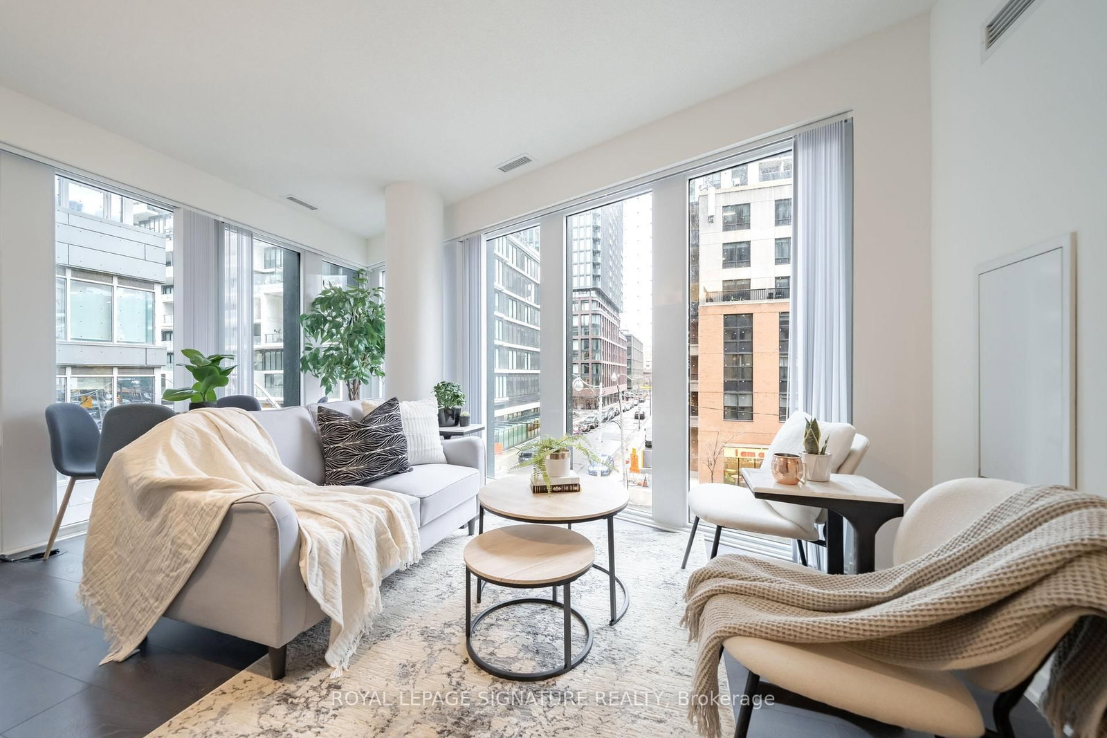 60 Shuter Street, Unit 203 - Photo 2