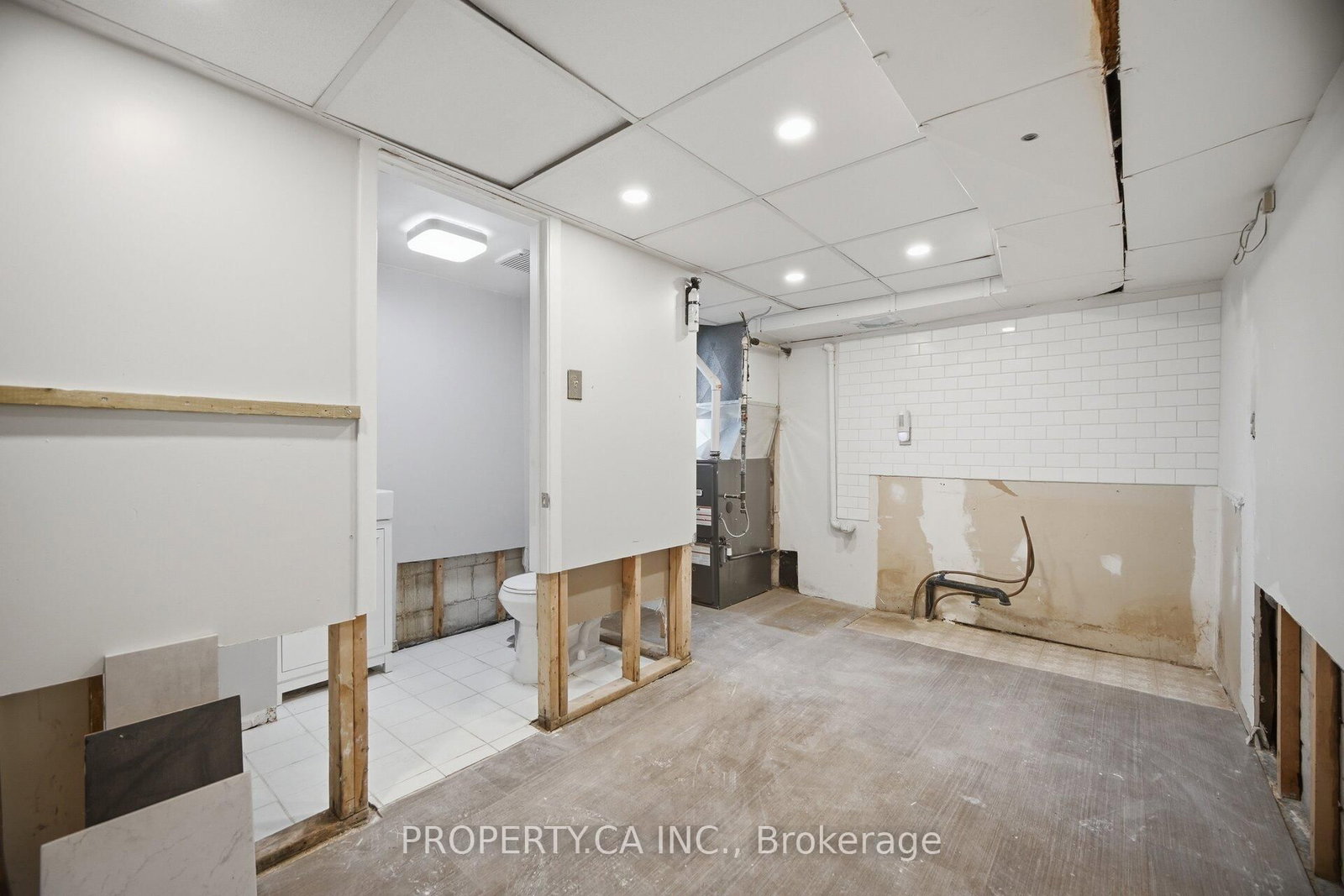 Detached House for sale at 109 Pleasant Avenue, Toronto, Ontario, M2M 1M2 - Newtonbrook West - MLS: C12969578