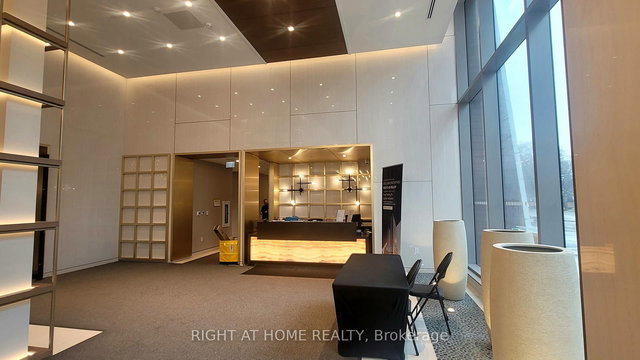 S1110 - 8 Olympic Gdn Drive E