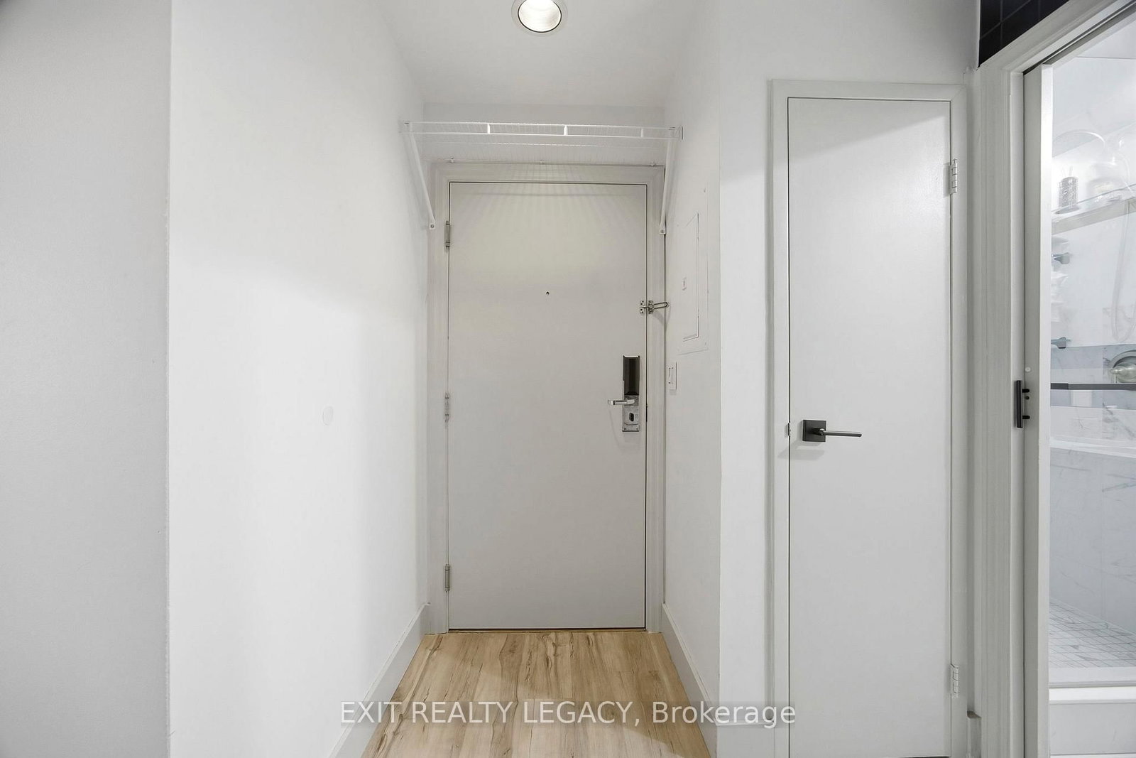 Condo for sale at 2402-1 King Street, Toronto, Ontario, M5H 1A1 - Bay Street Corridor - MLS: C12969728