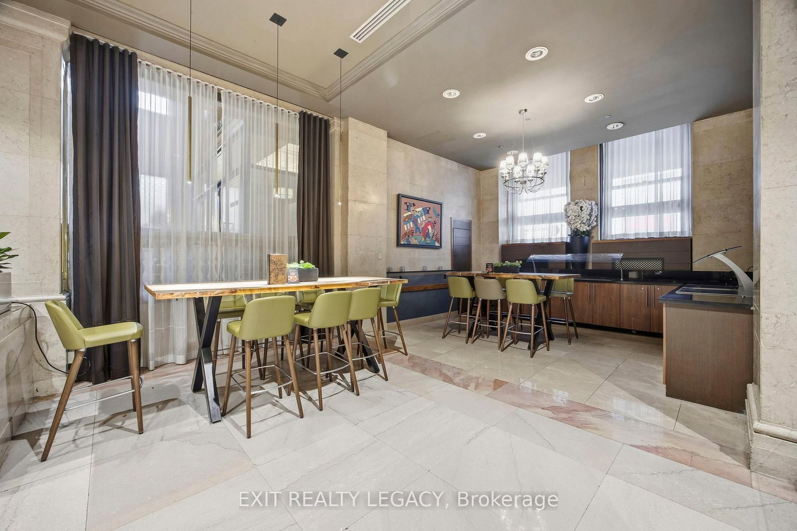 Condo for sale at 2402-1 King Street, Toronto, Ontario, M5H 1A1 - Bay Street Corridor - MLS: C12969728