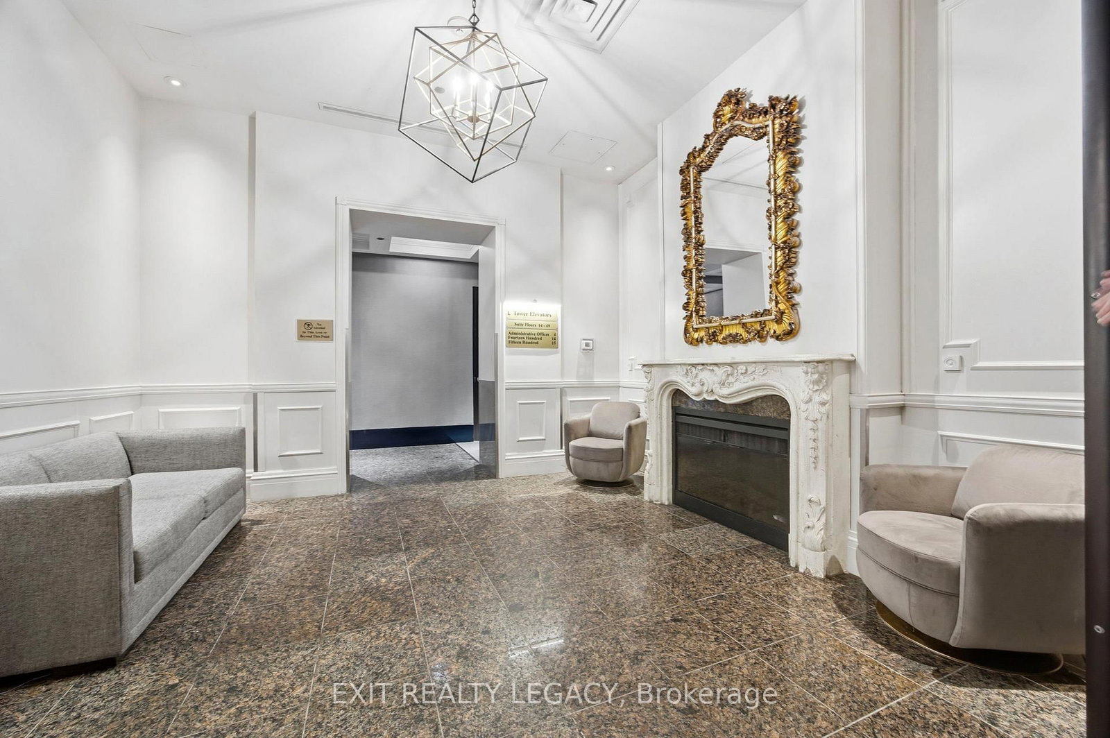 Condo for sale at 2402-1 King Street, Toronto, Ontario, M5H 1A1 - Bay Street Corridor - MLS: C12969728