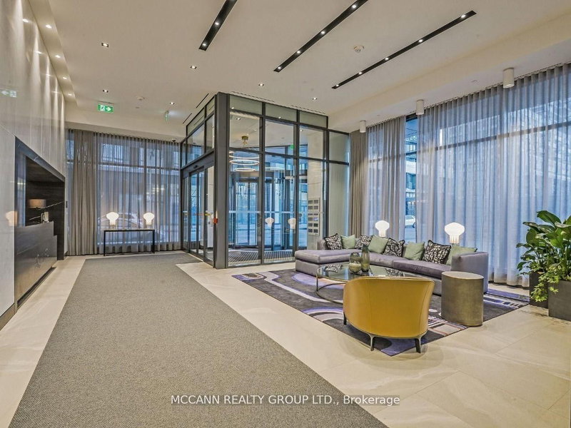 PH07 - 1 Edgewater Dr, Toronto, M5A 1B9 | Image 3