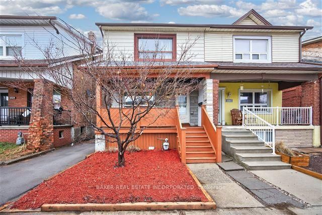 1867 Dufferin St, Toronto, M6E 3P5 | Image 2