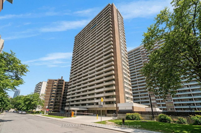 205 - 33 Isabella Street