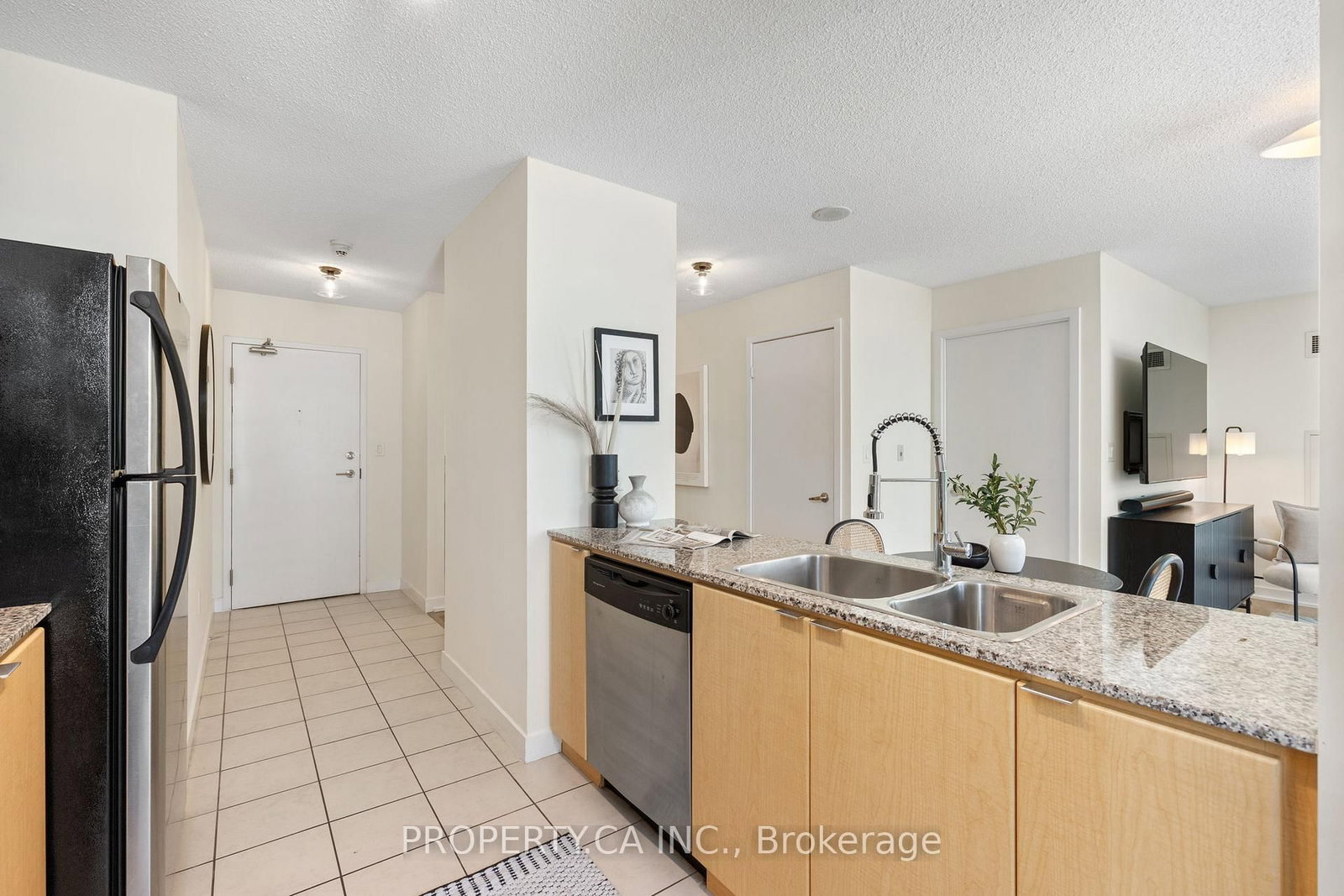 11 Brunel Court, Unit 503 - Photo 6