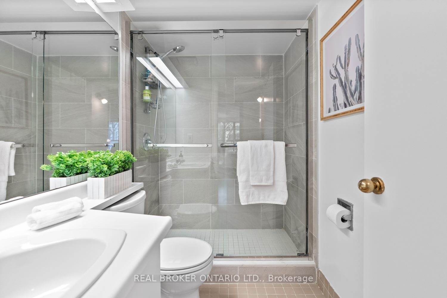 Condo for sale at 223-65 Scadding Avenue, Toronto, Ontario, M5A 4L1 - Waterfront Communities C8 - MLS: C12970284