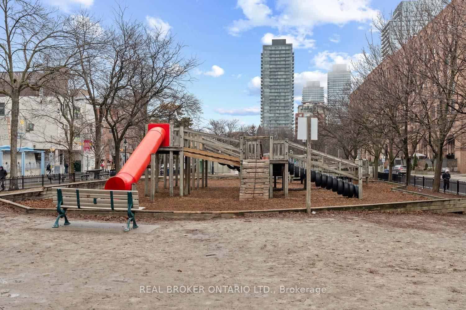 Condo for sale at 223-65 Scadding Avenue, Toronto, Ontario, M5A 4L1 - Waterfront Communities C8 - MLS: C12970284
