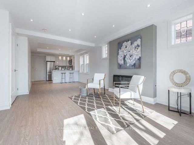 2 - 52 College View Ave, Toronto, M5P 1J5 | Image 2