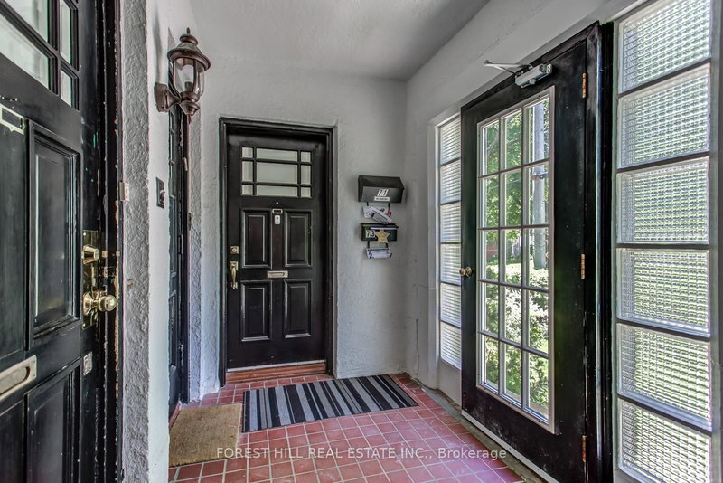 Main Fl - 73 Braemar Ave, Toronto, M5P 7L3 | Image 2