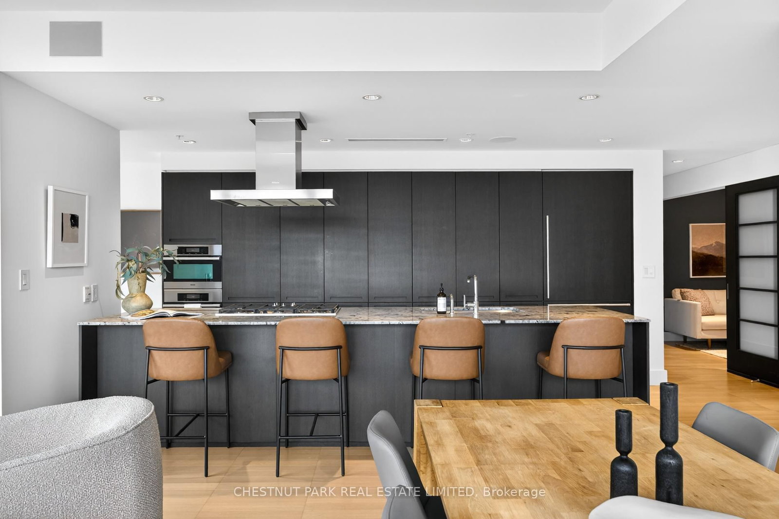 Condo for sale at 2806-180 University Avenue, Toronto, Ontario, M5H 0A2 - Bay Street Corridor - MLS: C12970378