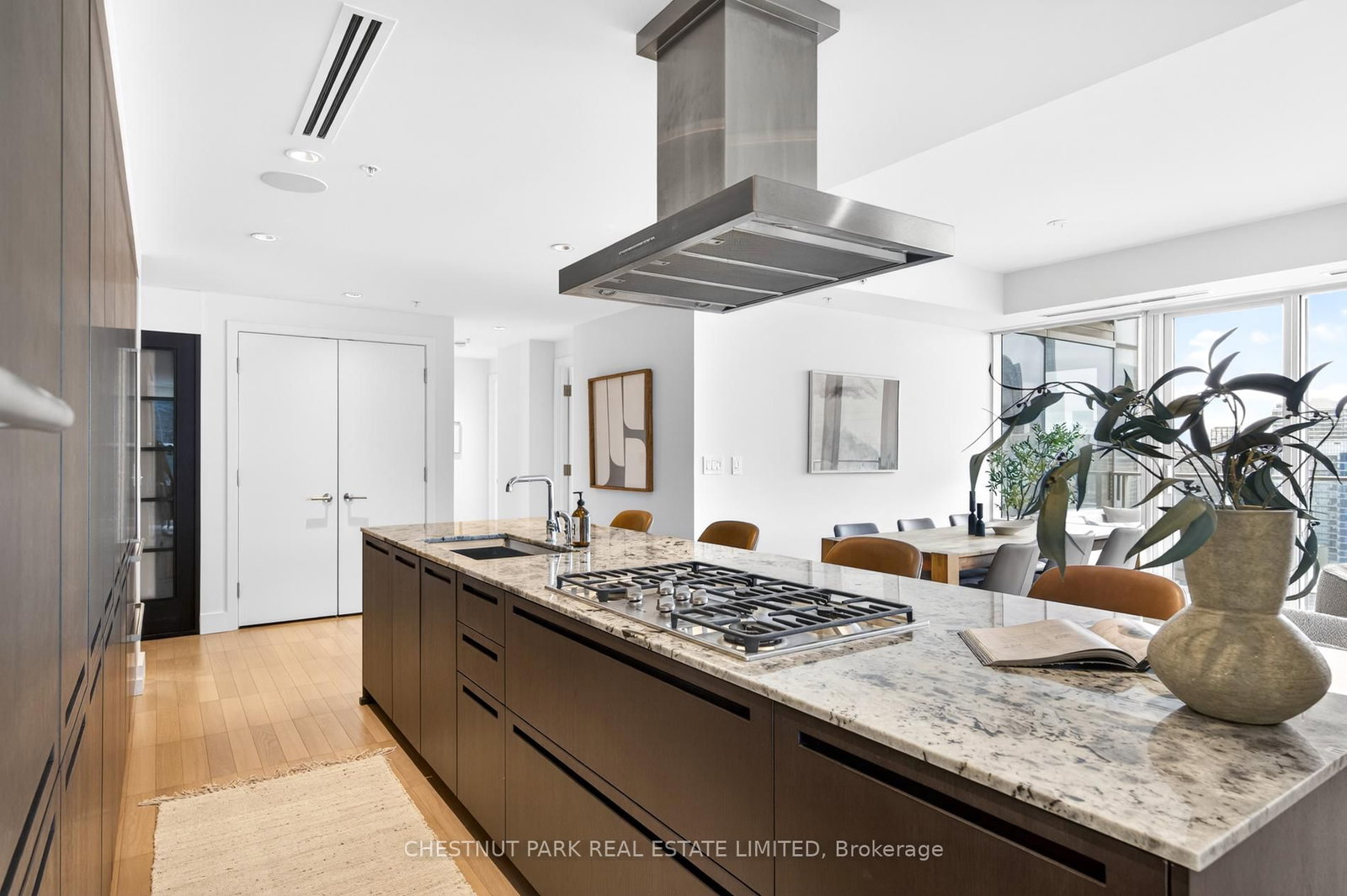 Condo for sale at 2806-180 University Avenue, Toronto, Ontario, M5H 0A2 - Bay Street Corridor - MLS: C12970378