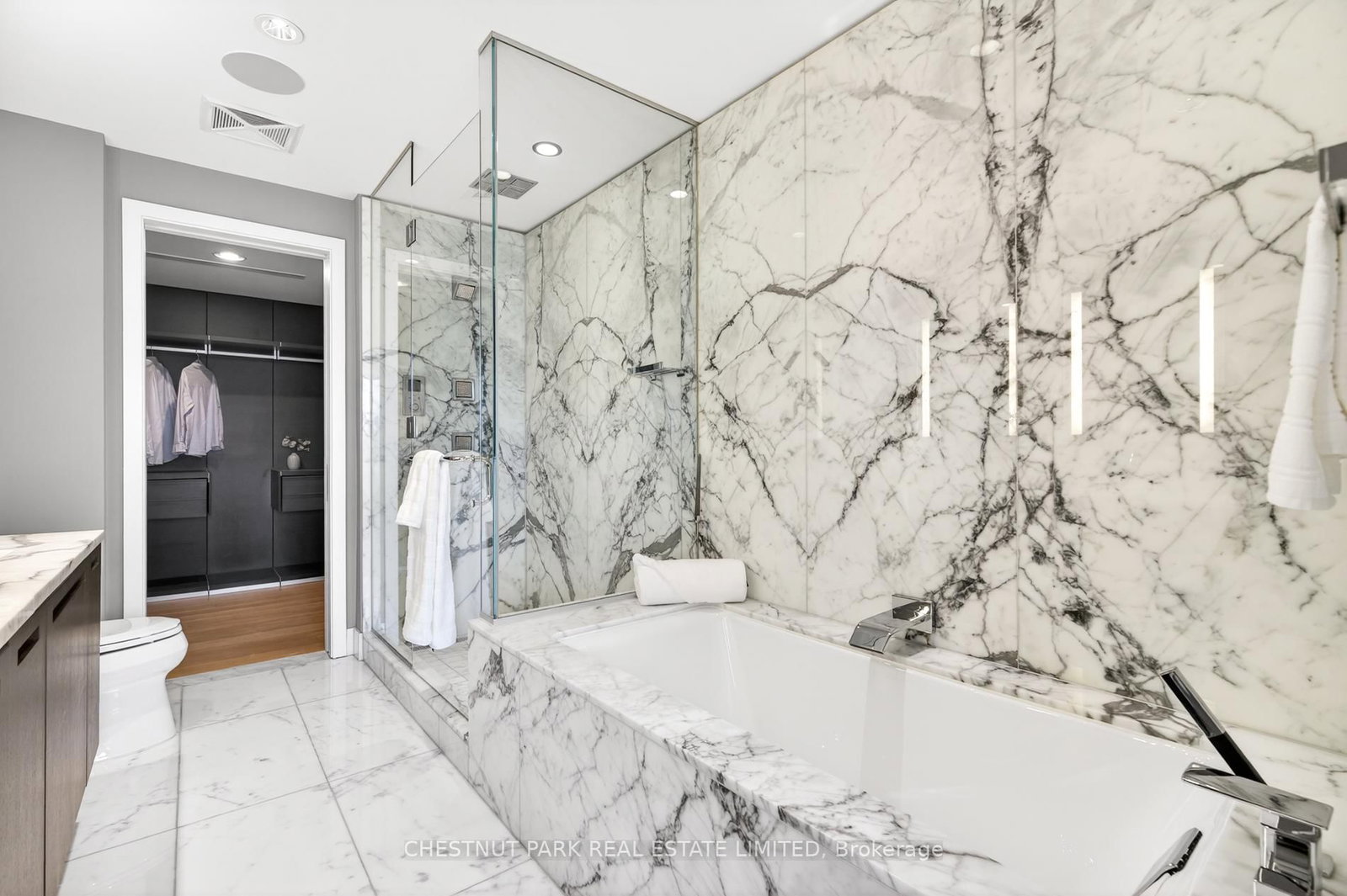 Condo for sale at 2806-180 University Avenue, Toronto, Ontario, M5H 0A2 - Bay Street Corridor - MLS: C12970378