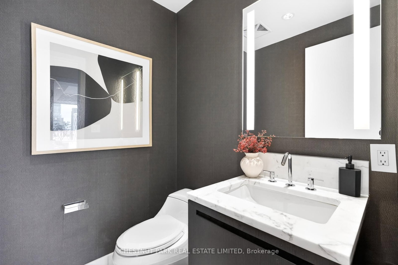 Condo for sale at 2806-180 University Avenue, Toronto, Ontario, M5H 0A2 - Bay Street Corridor - MLS: C12970378