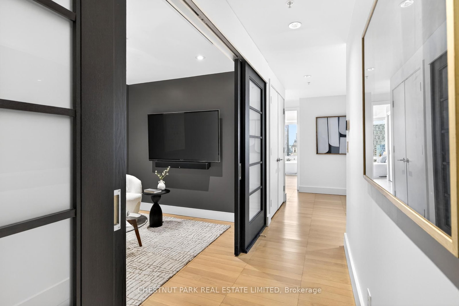 Condo for sale at 2806-180 University Avenue, Toronto, Ontario, M5H 0A2 - Bay Street Corridor - MLS: C12970378