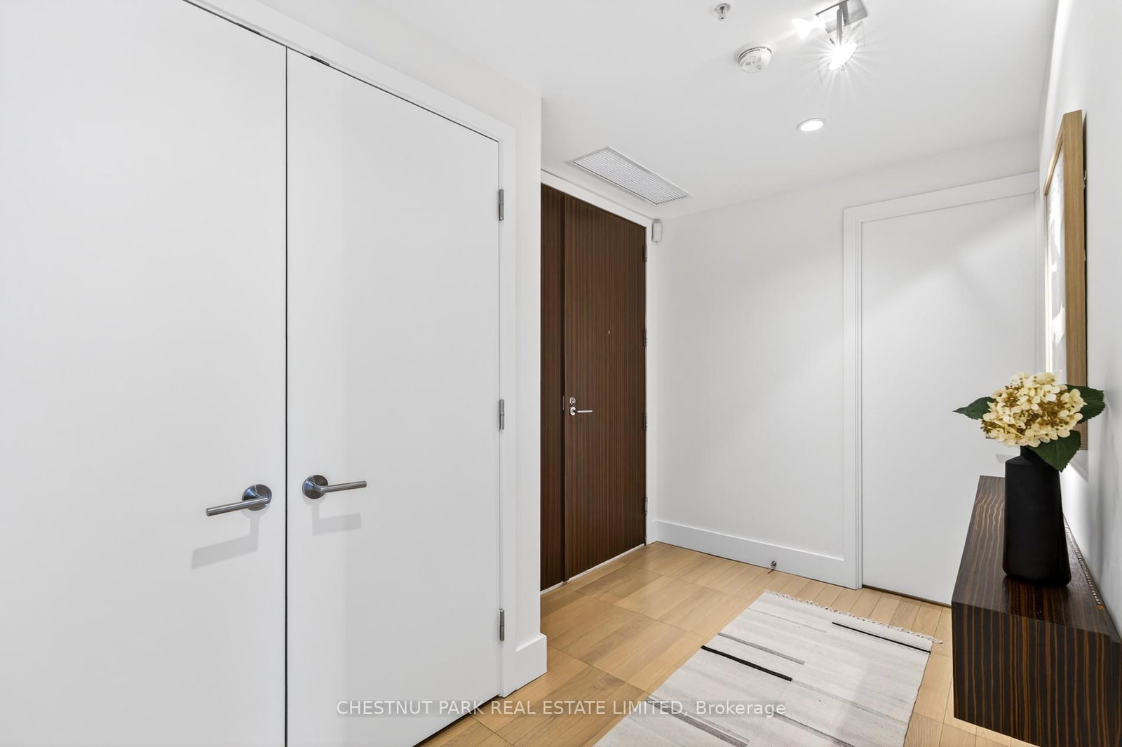 Condo for sale at 2806-180 University Avenue, Toronto, Ontario, M5H 0A2 - Bay Street Corridor - MLS: C12970378