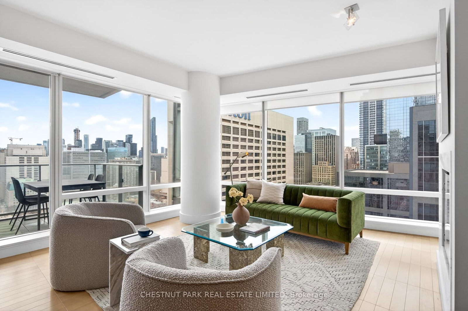 Condo for sale at 2806-180 University Avenue, Toronto, Ontario, M5H 0A2 - Bay Street Corridor - MLS: C12970378