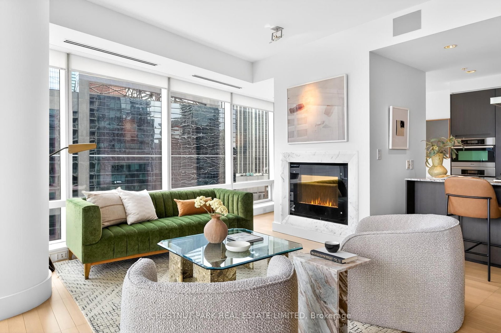 Condo for sale at 2806-180 University Avenue, Toronto, Ontario, M5H 0A2 - Bay Street Corridor - MLS: C12970378