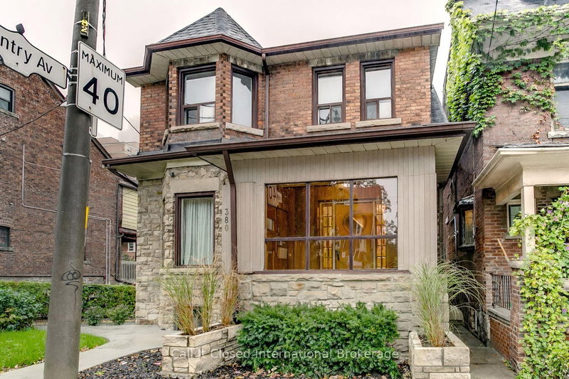 380 Spadina Rd, Toronto, M5P 2V9 | Image 2