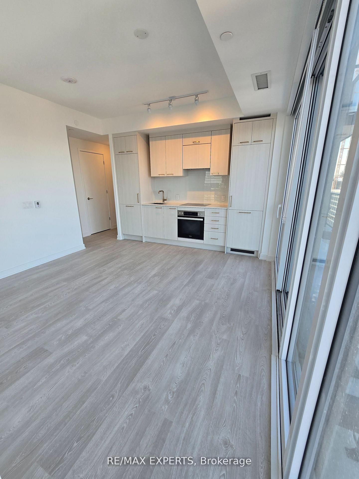 634 Church Street, Unit 2305 - Photo 2